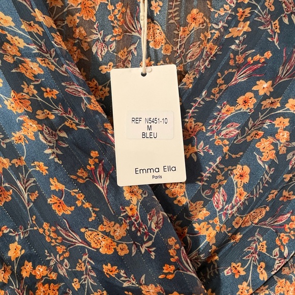 Emma Ella Paris Dress - Picture 2 of 3